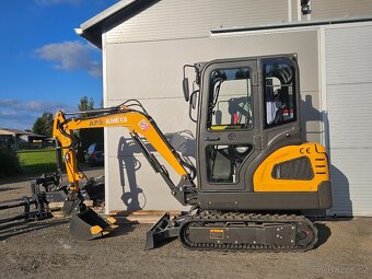 bagr, minibagr, motor Kubota - 6