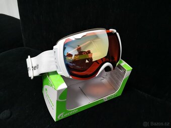 PŘILBA NA LYŽE - 6