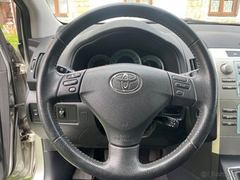 TOYOTA COROLLA VERSO 1.8 VVT-i , 7 míst, 119 000 km - 6