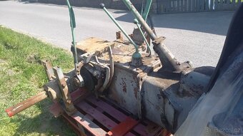 Zetor 25A-převodovka - 6