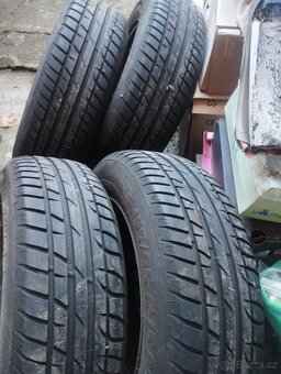 Letní pneu + disky 195/65 R15 - TOP STAV - 6