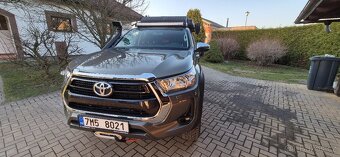 Toyota Hilux, 2,8 expediční úpravy Ojeté, 11/2022, 33 000 km - 6