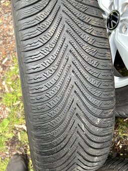 Celoroční kola VW Passat 215/55 R17 5x112 ET48 - 6