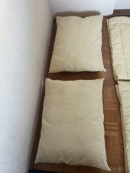 Polštář a přikrývka - 6