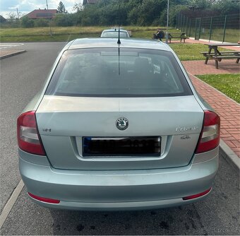 ŠKODA OCTAVIA 2 FACELIFIT 1.6mpi , NOVÁ STK - 6