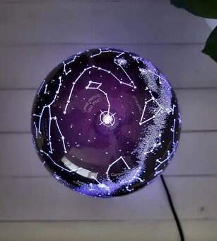 Levitující LED glóbus - 6