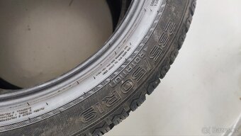 2ks Zimní 235/50/19 Nokian WR SUV4, DOT 0222, vzorek 8.5mm. - 6