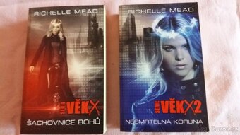 Mix fantasy a sci-fi knih - 6