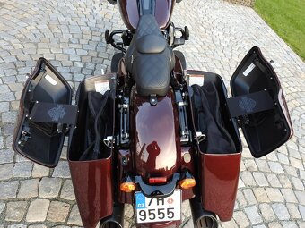 Harley-Davidson FLTRXS Road Glide Special - 6