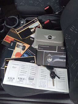 Mini Cooper 1.6i, 66 kW, rok výroby 4/ 2005 - 6
