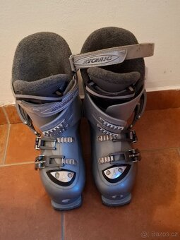 Dámské lyže Fischer Aspire, lyžařské boty Atomic - 6