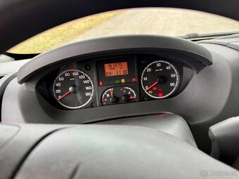 Prodám obytné auto - 6