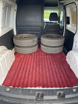 VW Caddy 2.0TDI - 6