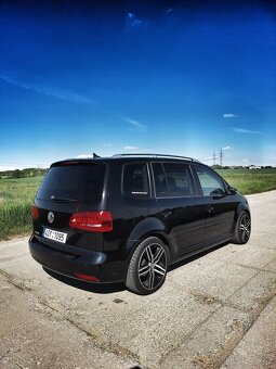 VW Touran - 6
