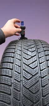 265/40/21 Pirelli, zimní pneumatiky. Poslání na dobírku - 6