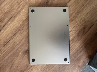 MacBook Pro 16" M1 Pro, 16GB RAM / 1TB SSD – výborný stav - 6