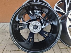 20″ 5×130 AUDI E-TRON GT RS originál disky - 6