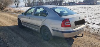 Škoda Octavia II Sedan - 6
