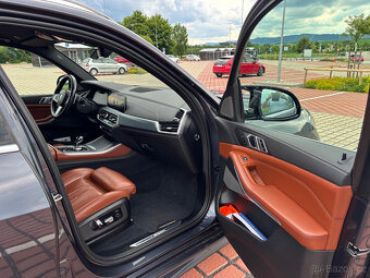 BMW X5 M50i - 6