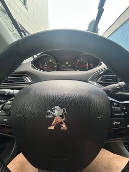 Prodàm Peugeot 308 1.6 85 kw 2014 - 6