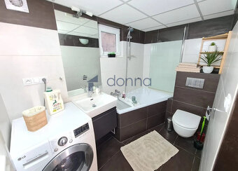 Pronájem bytu 2+kk, 51m² + terasa 32m2, ul. Mošnova, Praha 5 - 6