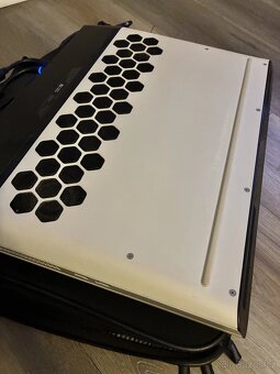 Prodám Dell Alienware 17 Area-51M - 6