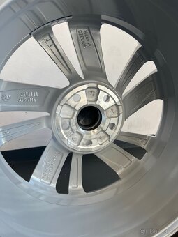 ❄️ Zimní Alu kola Nevis, Škoda Octavia 4, 5x112 r17 - 6