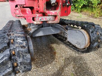 Minibagr Takeuchi 900kg. Rozsirovaci - 6