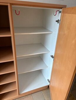 Kuchyně s ostrůvkem, kamennou deskou a spotřebiči,5708 - 6