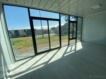 Obytný kontejner PMP o rozměru 3 x 6 m - 6