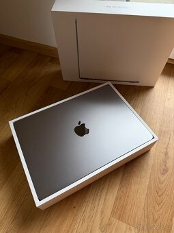 MacBook Air M2 256GB Space Grey - 6