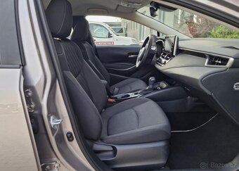Toyota Corolla, 1.8 e-CVT Hybrid,Comfort,ČR - 6