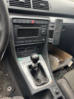 Náhradní díly Audi a4 b7 2.0tdi 125kw Brd - 6