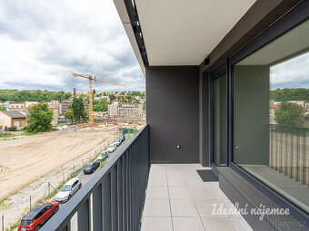 Pronájem bytu 1+kk, Střídavá, Vysočany, 19500 Kč/měs, 34 m2 - 6