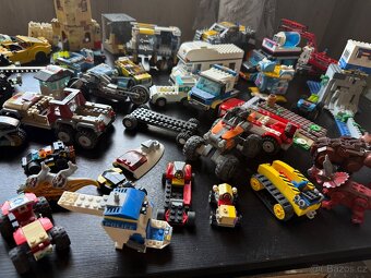 Konvolut lego dílky auta letadla aj - 6