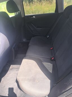 Passat B6 combi,2,0tdi,103kw 16V,nafta - 6