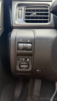 Rozprodám vůz Subaru impreza XV na díly - 6