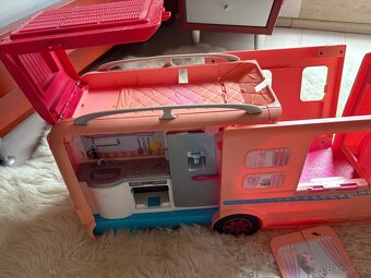 Barbie karavan - 6