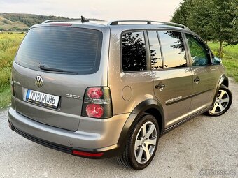Volkswagen Cross Touran - 2.0TDi 103Kw 140Ps. - 6