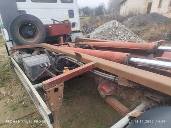 Iveco hákový kontajner - 6