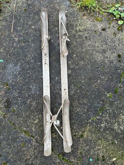 Retro kočárek včetně lyží - 6