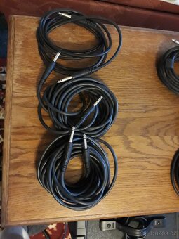 Kytarové kabely +kytarové díly. - 6