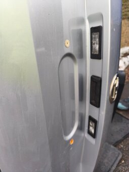 Skoda Rapid - páté dveře, víko kufru - 6