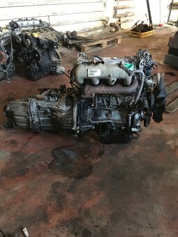 Motor+ převodovka Iveco Daily 2,8 JTD - 6