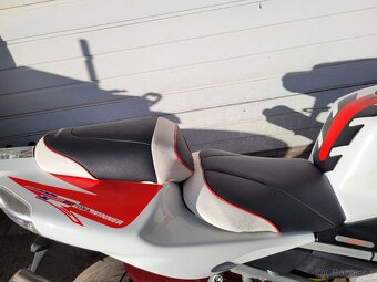 APRILIA TUONO 1000RR 102kW 13 t.km - 6