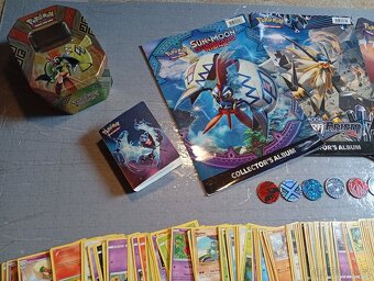 Prodám sadu asi 800 pokémon karet - 6