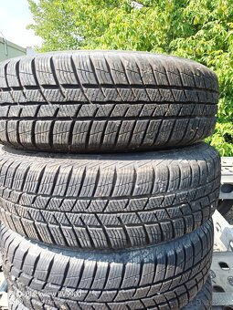 Zimní pneu Barum 175/70 R14 na disku Fabia 5x100. - 6