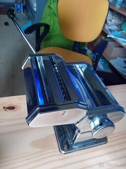 Nepoužitý pasta maker (přístroj na výrobu těstovin) - 6