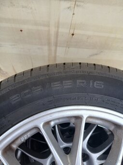 205/55/r16 - 6