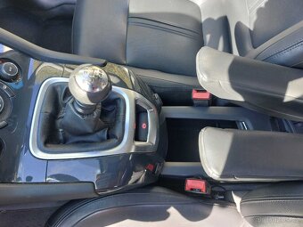 Peugeot 5008 - 6
